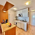 Apartment Black Rock